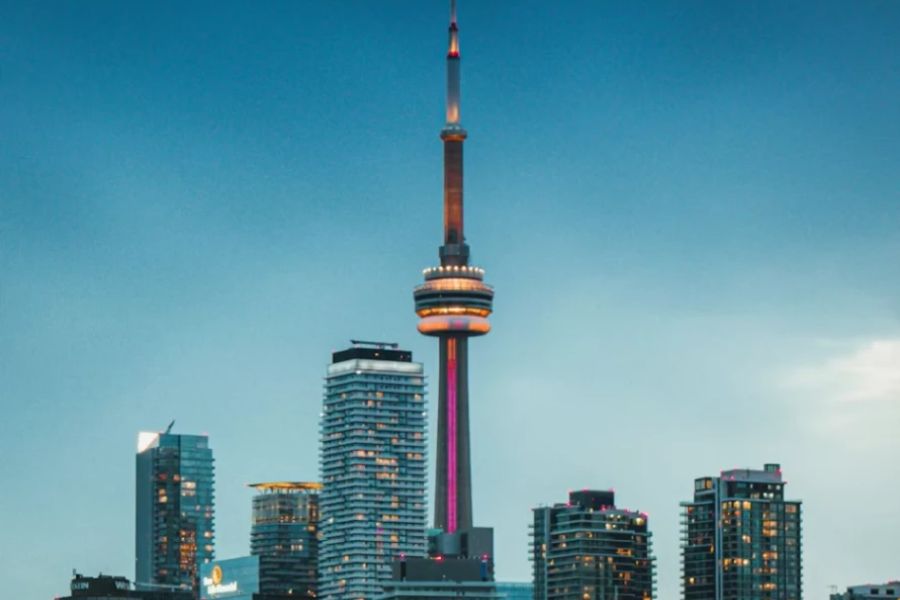 Tour Canada 11 Ngày 10 Đêm: Trải Nghiệm Du Thuyền Royal Princess Tuyệt Tác